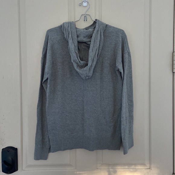 A/X Hooded Sweater - Picture 5 of 5